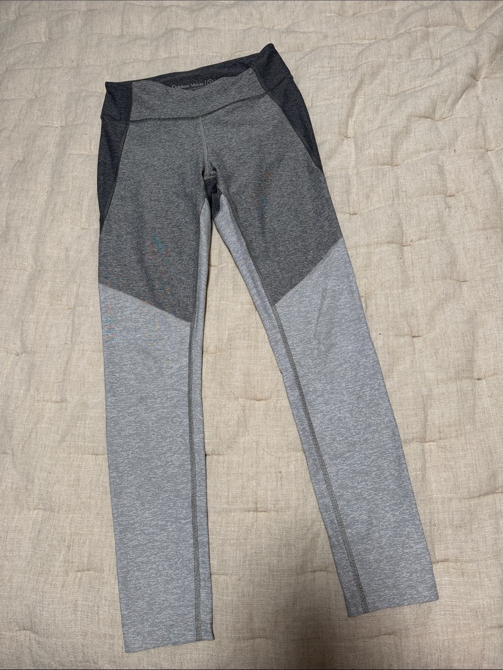 Outdoor Voices Gray & Dark Gray Colorblock Leggings